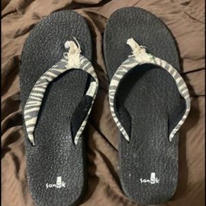 Sanuk flip flops